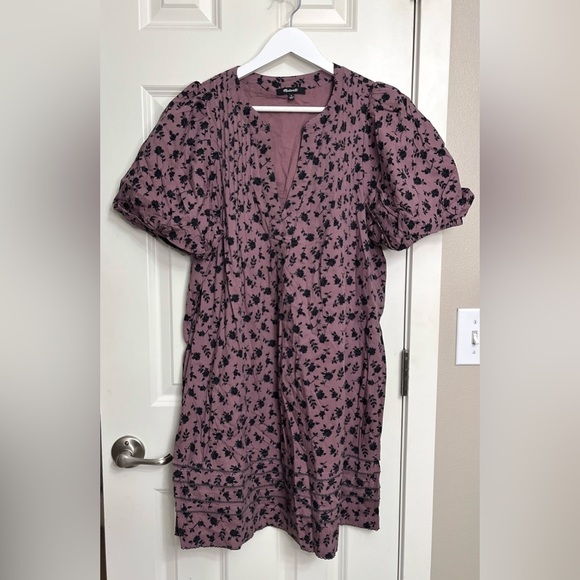 Madewell Dresses & Skirts - Madewell Tillie Puff-Sleeve Mini Dress in Shadow Blooms NWOT